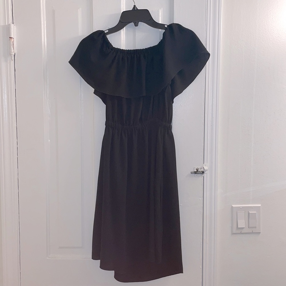 Black Aritzia Wilfred off the shoulder dress